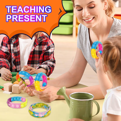 Pop bracelet wearable fidget